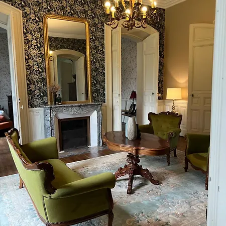 Bed and Breakfast Domaine Du Faure à Chadurie Extérieur photo